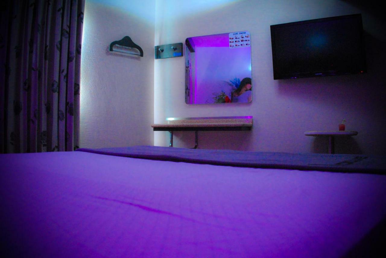 Loove Hotel (Adults Only) เม็กซิโกซิตี้ ภายนอก รูปภาพ